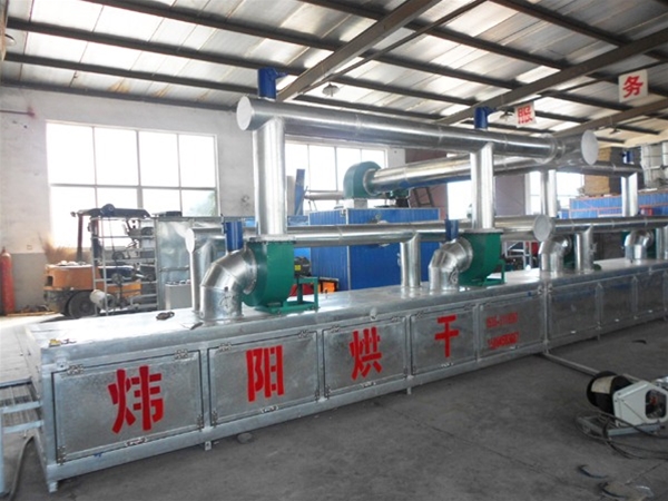 網(wǎng)帶式核桃烘干機（點擊進入）